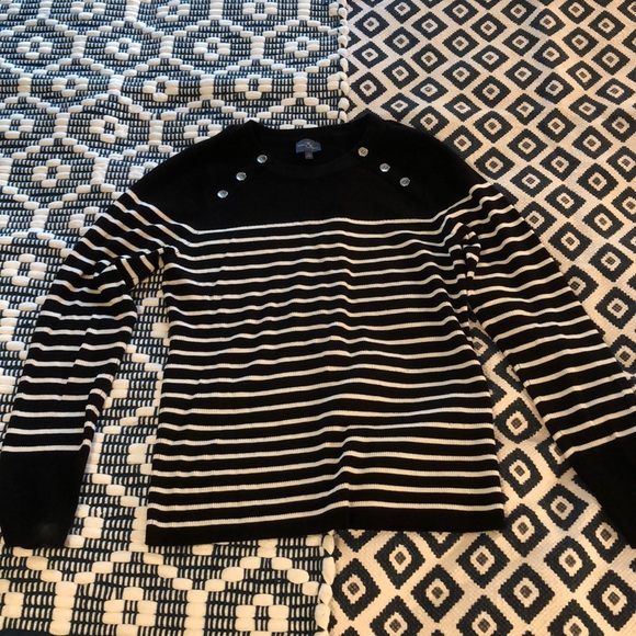 Market & Spruce Sweaters - Market & Spruce Sweater Black n White Strips XL